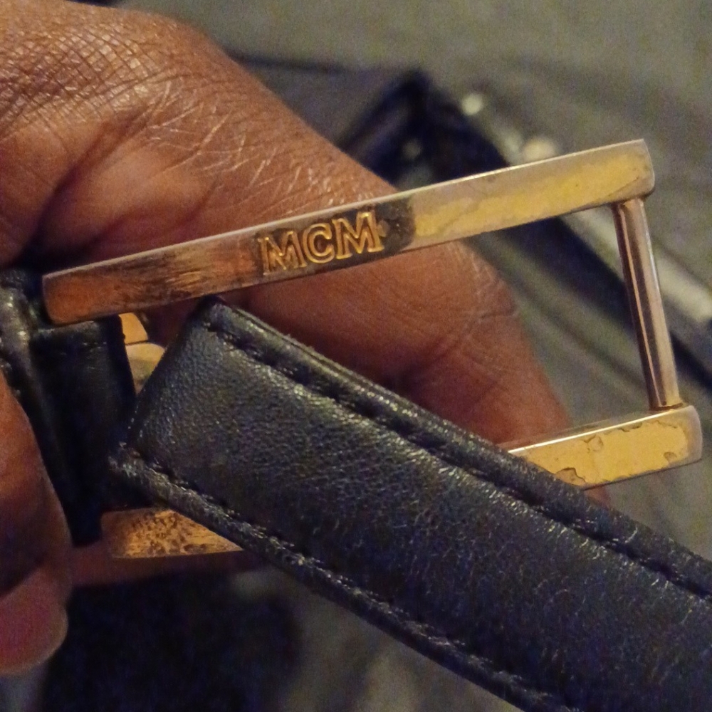 MCM Black and Gold Shoulder Bag - Picture 7 of 11